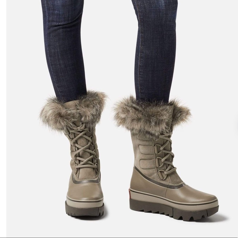 NWT SOREL Joan of Arctic Next Faux Fur Snow Boot